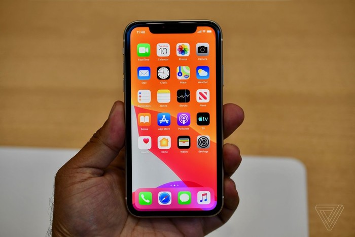 iPhone11和iPhone11Pro什么区别？值得多花3000吗？