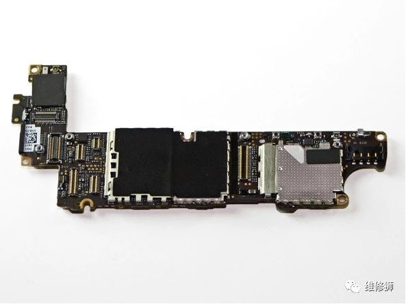 iphone4s拆机教程图解（超详细苹果手机4s拆机教程）