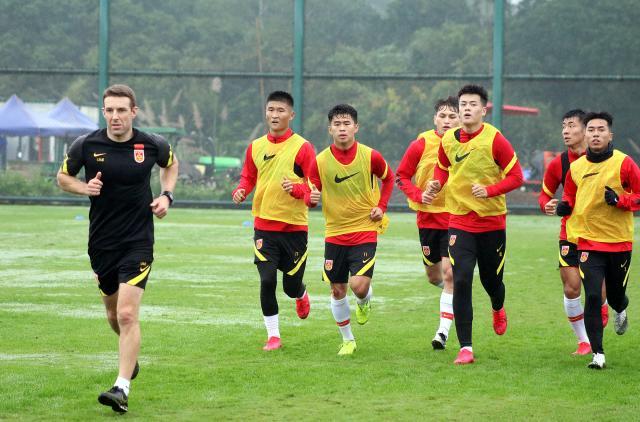 曝郑智等多名前国脚进国足教练组（李金羽、肇俊哲）