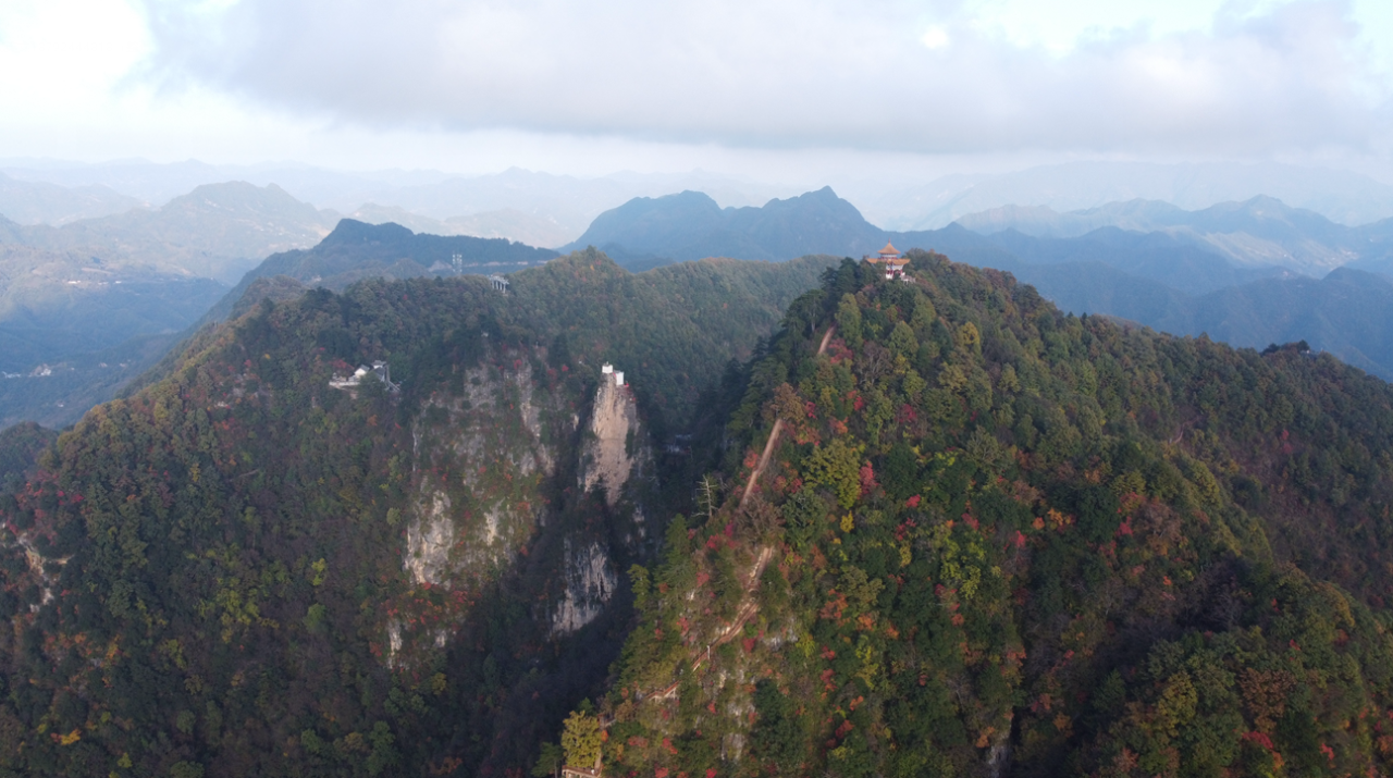 塔云山在哪（秦岭第一仙境，天下最险道观）