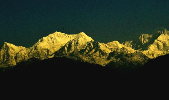 世界第三高峰是什么峰，在哪个国家（世界上第三高山）